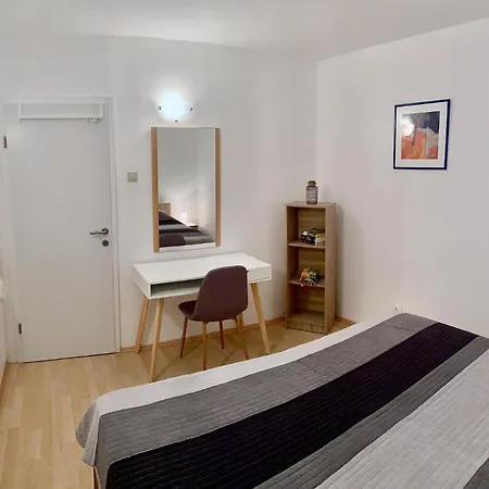 Vuksic Apartmán *