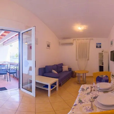 Apartment Vuksic *